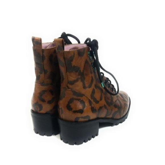 Sophia Webster Roxy Leopard Print Lace Up Ankle Boots Chunky Lug Sole Size 6.5 - Picture 3 of 9